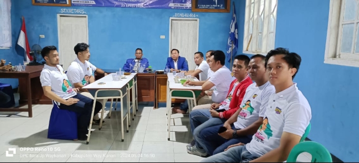Resmi Kadapi Ambil Formulir Balonbup Waykanan di DPD PAN