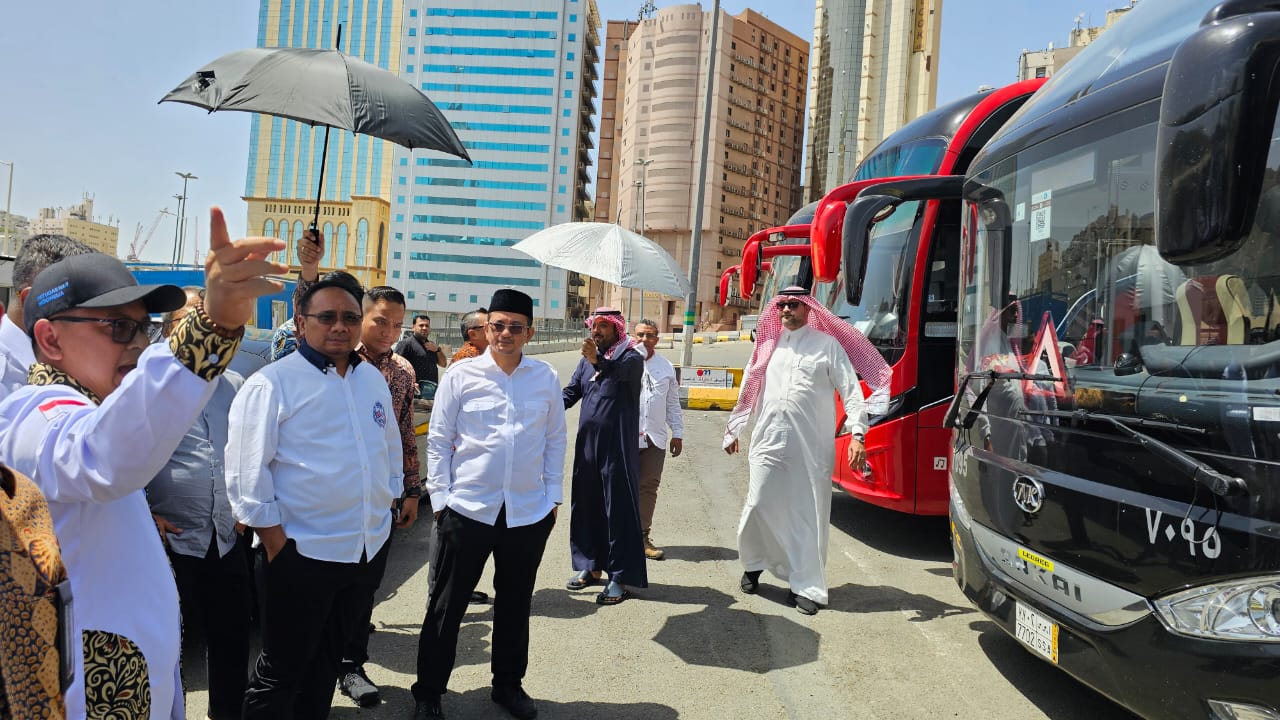 Cek Hotel dan Bus Jemaah di Makkah, Menag: Semua Baik, Semoga Bisa Beri Layanan Terbaik