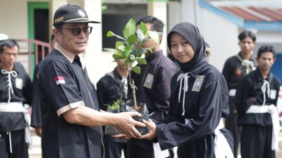 Jaga Keseimbangan Alam, PSHT Batang Tanam Seribu Bibit Pohon