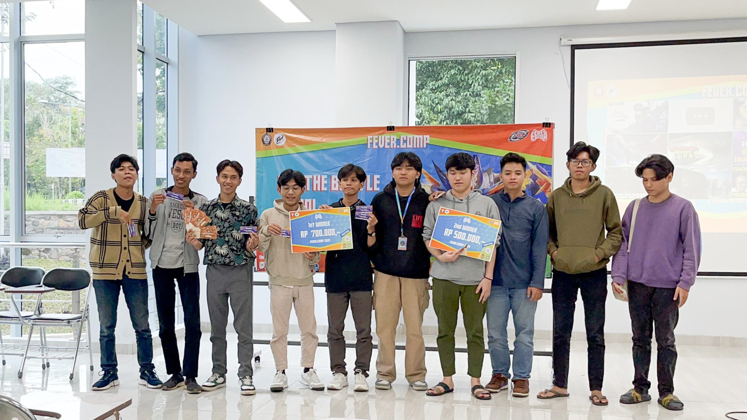 Kejuaraan E-Sport Fever Comp UNDIP Buka Peluang Bagi Talenta Muda