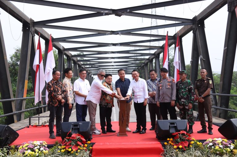 May Day, Pj Gubernur Jabar dan Pj Bupati Bekasi Resmikan Jembatan Cikarang I dan II