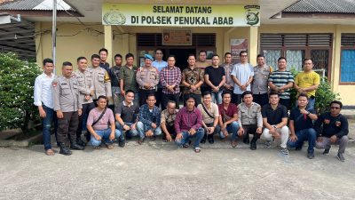 USAI SERTIJAB DI POLRES PALI,PERSONIL POLSEK PENUKAL ABAB GELAR ACARA SALAM HANTAR TUGAS IPTU ARZUAN