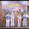 Sekda Melepas Kontingen Tae Kwon Do Dan Buka Kejuaraan Futsal Korwil Cup 1 di SD Dabasah 1