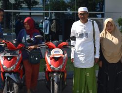 BRI Bondowoso Serahkan Mobil Dan Motor Kepada Pemenang Undian PHS