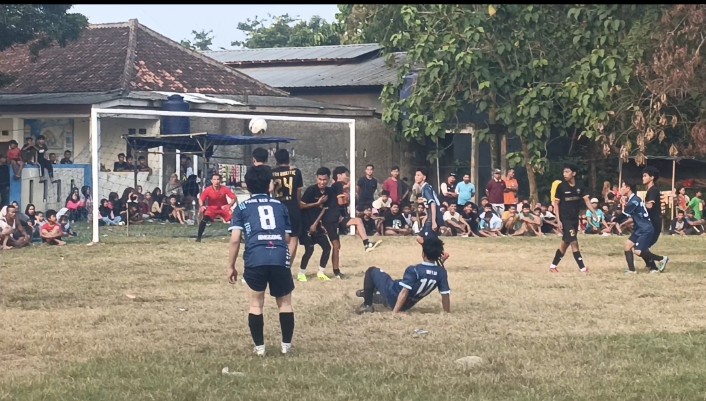 Tournamen Sepakbola Desa Ridogalih dalam Menyambut HUT RI ke 79