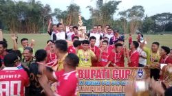 Kekompakan yang di Perlihatkan Forkopimda dan PWI Lampung utara Terjalin Dalam Pertsndingan Sepak Bola