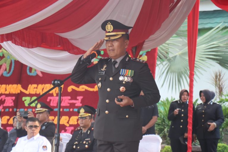 HUT Bhayangkara yang ke-78 Tahun 2024, Polres PALI Menggelar Upacara Bersama Seluruh Jajaran Forkopimda Kabupaten PALI dihalaman Pemkab.