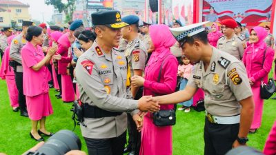 Terima Korps Raport Kenaikan Pangkat 855 Personel, Kapolda Sumsel Irjen A Rachmad Wibowo : Beradalah di Open Area