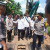 Bersama Wabup,Kapolres PALI Tinjau Pembangunan Jembatan Desa Muara Sungai