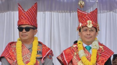 Pembukaan Festival Pesta Bunga dan Buah Kabupaten Karo 2024 Meriah di Tugu Juang Berastagi, Kapolda Sumut Apresiasi Panitia dan Antusias Masyarakat