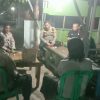 Jalin Kemitraan dengan Masyarakat, Kapolsek Cibarusah Ngopi Kamtibmas bareng Warga