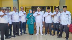 Kades Banjar Sari H.Eri Akadarmadi Bersama Pemdes Adakan Syukuran