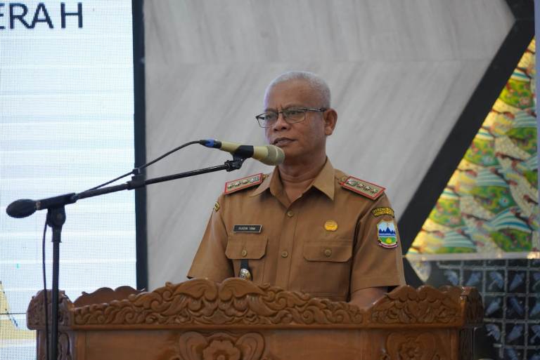 Sekda Kabupaten Garut Secara Resmi Membuka Pelaksanaan Sosialisasi Satu Rekening Satu Disabilitas