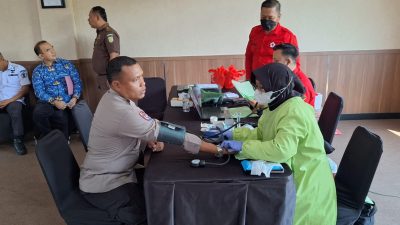 Donor Darah Hari Bhakti Adhyaksa Ke-64 Tahun 2024 di Kejaksaan Negeri Kabupaten Bekasi, Kapolsek Cikarang Pusat: Setetes Darah Yang Kita Donorkan Sangat Berguna Bagi Yang Membutuhkan