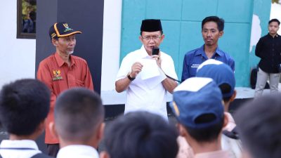 Launching Bekasi Mentari Baznas, Dani Ramdan Lepas Rombongan Anak Yatim Tamasya ke TMII