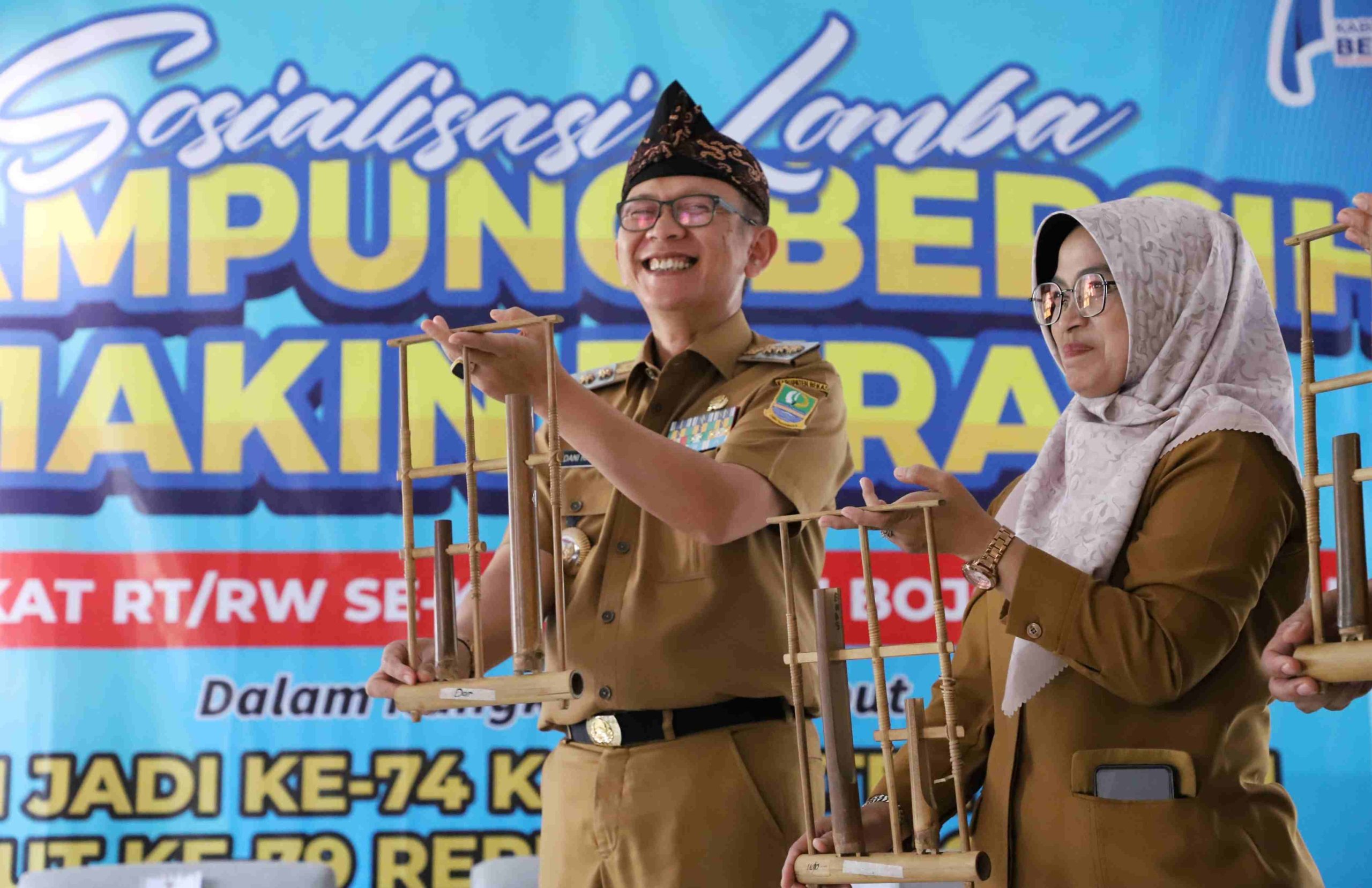 Sosialisasi Lomba Kampung Bersih di Bojongmangu, Musik Angklung Sambut PJ Bupati Bekasi