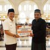 Pemkab Bekasi Berikan Bantuan dan Pembinaan 1.946 Imam dan Marbot Masjid