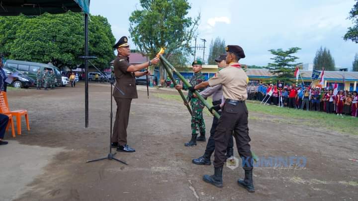 Pemerintah Kabupaten Karo Gelar Pawai Obor Sambut HUT Kemerdekaan RI ke-79