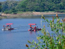 Bey Machmudin Apresiasi Inovasi TNI AD dalam Tangani Masalah Sampah di Sungai Citarum