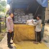 Polres PALI Mengawal kegiatan Pendistribusian Beras Cadangan Pangan Pemerintah di lima kecamatan Dalam Kabupaten PALI