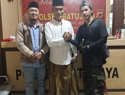 Aliansi Wartawan Indonesia Bangkit Bersama AWIBB, Sambangi Kapolsek Batujaya AKP H.Ruslani SH