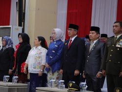 Pj. Wali Kota Cimahi Kukuhkan Paskibra Kota Cimahi Tahun 2024