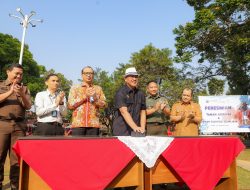 Pj. WALI KOTA CIMAHI RESMIKAN TAMAN ADIRAGA DAN TAMAN SEGITIGA SRIWIJAYA