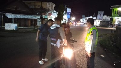 Polsek Tanah Abang Melaksanakan kegiatan SOC (Satuan Operasional Cepat) Berupa Razia di Wilayah Hukumnya