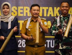 Pj Bupati Garut Barnas Adjidin mengajak seluruh elemen masyarakat untuk mendukung pelaksanaan Pemilihan Kepala Daerah Pilkada Kabupaten Garut 2024