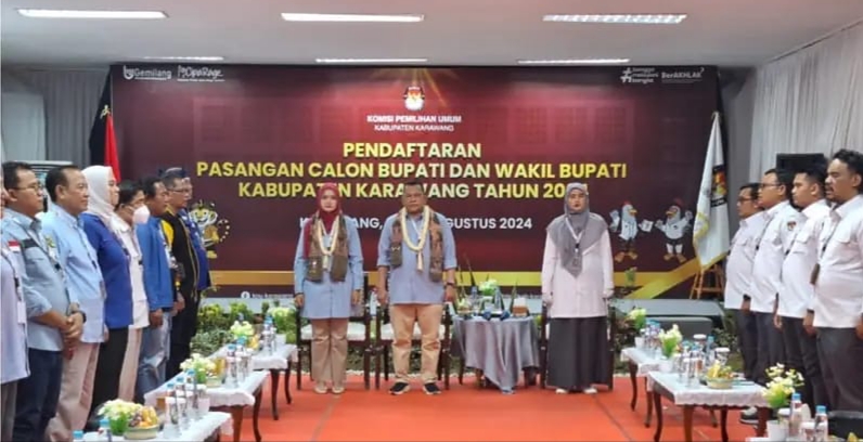 Paslon Bupati H.Acep Jamhuri - Gina Swara Hasil Pendaftaran Dinyatakan Lengkap Oleh KPU Karawang