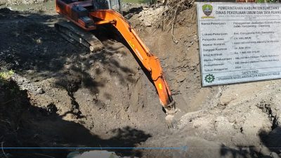 Pembangunan Jembatan Cianda Asal Jadi, Berani Kerjakan Pembuatan Pondasi tidak Sesuai Spek