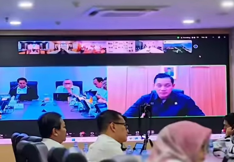 Pimpin Rapim di Sela-sela Kunker di Kota Bekasi, Menteri AHY Pastikan Seluruh Jajaran Menuntaskan Target-target Program