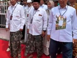 Ketua DPC PKB -H. ahmad Dhafir Lantunkan Pantun Jenaka Didepan Ribuan Pendukung Ra. Hamid-Ra. Asy’ad