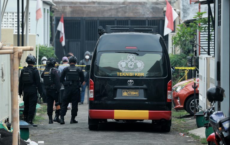 Polri Tangkap “Calon Pengantin” Bom Bunuh Diri di Batu Malang