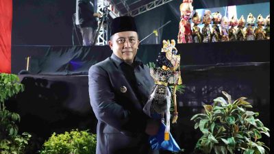 Wayang Golek Giriharja 5 Tutup Rangkaian Hari Jadi Kabupaten Bekasi ke-74