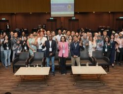 Disruptive Doctors® Membantu Dokter Mempengaruhi Kesehatan Secara Berbeda di Healthcare Revolution Conference 2024