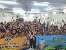 Kupas Tuntas Teknik Public Speaking Bersama Coach Priska Sahanaya, AGATIS dan OHANAMIE di SD REGINA PACIS