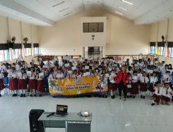 Pelatihan Teknik Presentasi Oleh Pembicara Terbaik Priska Sahanaya Bersama Agatis Dan Pronas di  SD Dan SMP Vianney