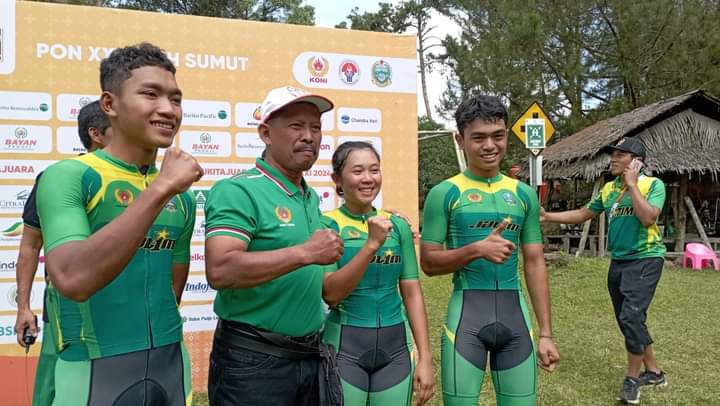 Kontingen Jawa Timur Berhasil Sabet Medali Emas di Cabor Balap Sepeda Gunung Kategori XCR