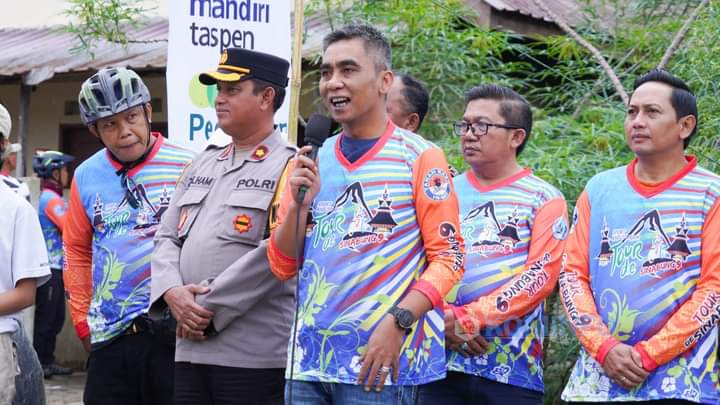 Wakil Bupati Karo Lepas Peserta Tour de Sinabung 9