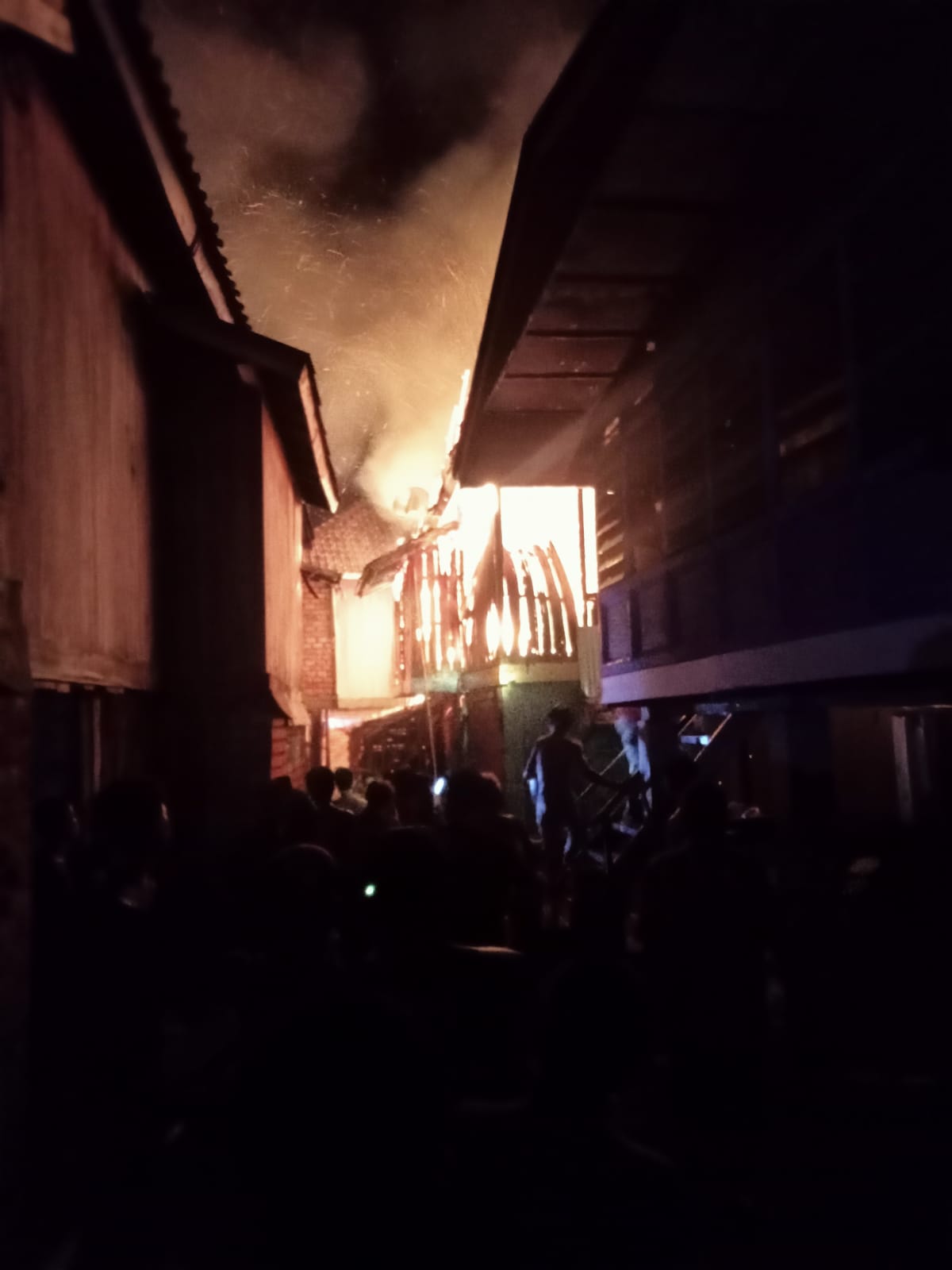 Satu Unit Rumah Panggung di Desa Purun Hangus Terbakar