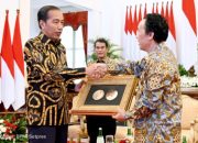 Menteri AHY Hadiri Pemberian Penghargaan Agricola Medal kepada Presiden Joko Widodo*