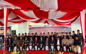 Polres PALI Turut Hadir Dalam Momen Penting Peresmian kantor Dewan Perwakilan Rakyat Daerah (DPRD)