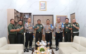 Eratkan Sinergitas TNI Polri, Karo Provoost Divpropam Polri Silaturahmi ke Pangdam II Sriwijaya