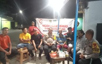 Kapolsek Pebayuran Gelar Ngopi Kamtibmas Dengan Masyarakat dan Berikan Pesan Kamtibmas Jelang Pilkada Serentak 2024