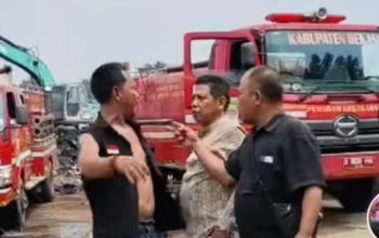 Viral Pj Desa Sukadanau Debat Dengan Warganya, Akibat Ucapannya di Saat Kebakaran Sampah Perusahaan