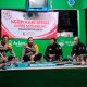 Kasat Lantas Polres Metro Bekasi Ngopi Bareng Anggota Polsek Serang Baru dan Warga Bahas Kamtibmas