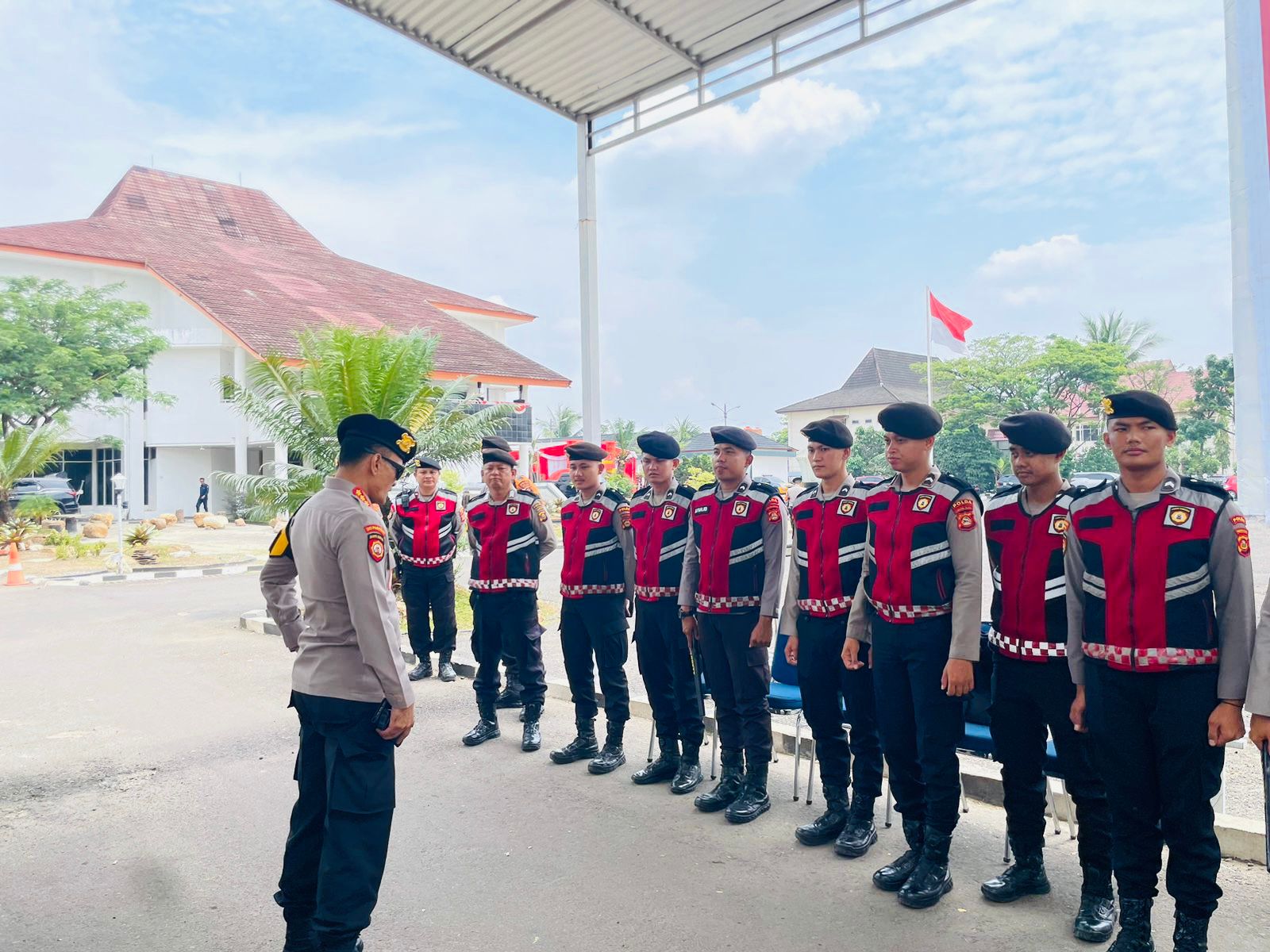 721 Personel Disiagakan Pengamanan Penetapan Pasangan Calon Gubernur dan Wagub Pilkada Sumsel