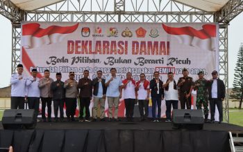 Beda Pilihan Bukan Berarti Ricuh Deklarasi Damai Pilkada 2024 Bersama Polres Tanah Karo