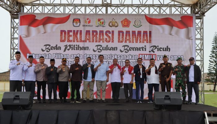 Beda Pilihan Bukan Berarti Ricuh Deklarasi Damai Pilkada 2024 Bersama Polres Tanah Karo